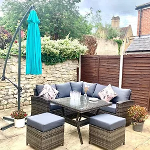 Lovely 3 Bed House In The Heart Of Holiday home